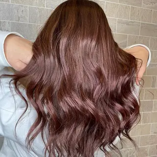 ロング 齋藤 樹里のヘアスタイル