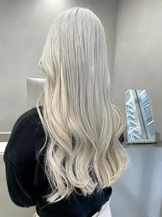 ロング Authen. soraのヘアスタイル