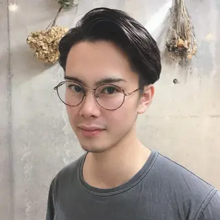 ショート パーマ メンズ 及川 光のヘアスタイル