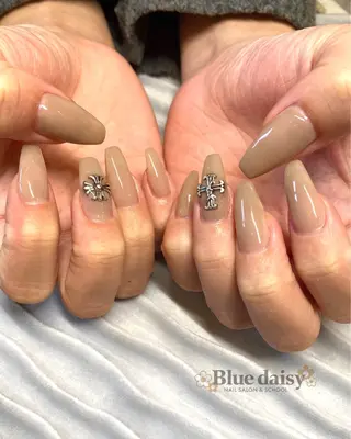 ネイル Blue daisy 栄本店のネイルデザイン