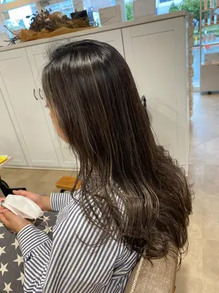ロング カラー 饒平名 知也のヘアスタイル