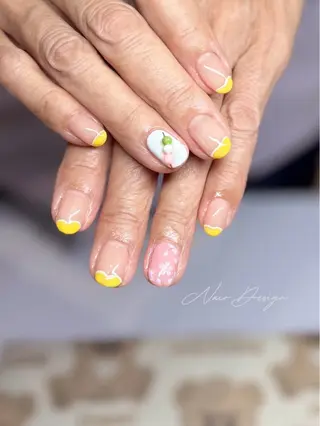 ネイル 𝓝𝓪𝓲𝓻 𝓝𝓪𝓲𝓵のネイルデザイン