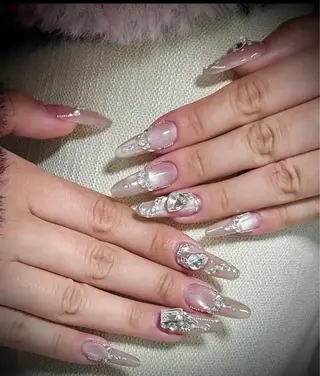 ネイル リセス 高田馬場💎のネイルデザイン