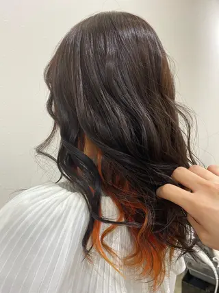 セミロング カラー Ashanti 磯崎のヘアスタイル