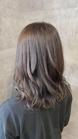 ミディアム 疋田 翼のヘアスタイル