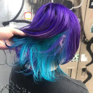ミディアム カラー ホワイト&レイヤーカ ットエクステ長畠俊輔のヘアスタイル