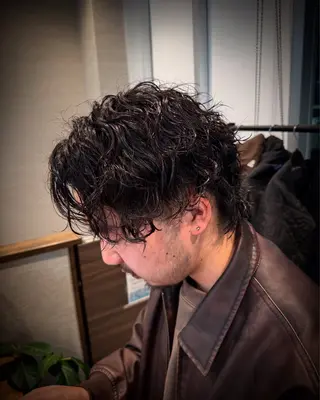 パーマ メンズ 吉田 剛のヘアスタイル