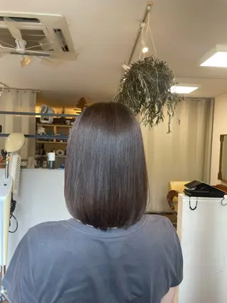 ミディアム 望月 千絵のヘアスタイル