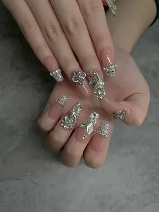 ロング ネイル YUNA FUKUDAのネイルデザイン