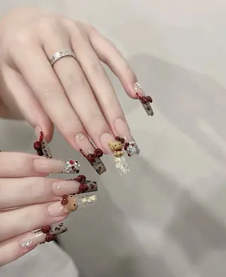 ネイル 高橋 真央のネイルデザイン