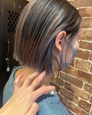 ミディアム カラー パーマ ヘアアレンジ メンズ キッズ ネイル マツエク・マツパ アイブロウ 久木原 ゆりのヘアスタイル