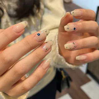 ネイル 藤本 七瀬のネイルデザイン