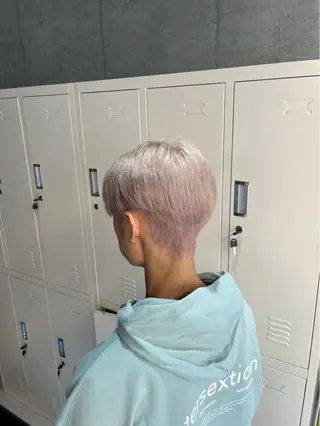 カラー メンズ 🌈推し活ハイトーン 💫荒川結星のヘアスタイル