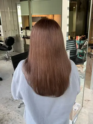 ロング カラー 喜友名 ウララのヘアスタイル