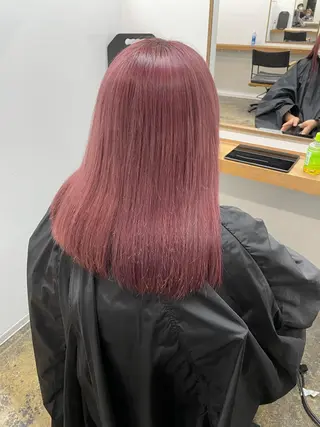 ミディアム カラー ミルクティー× グレージュMOMOのヘアスタイル