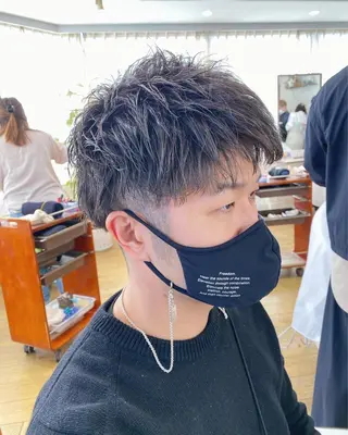 ショート パーマ メンズ 艶感🫧透明感カラー YUKARIのヘアスタイル