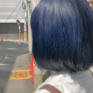 ミディアム カラー ，comma momoka🪄のヘアスタイル