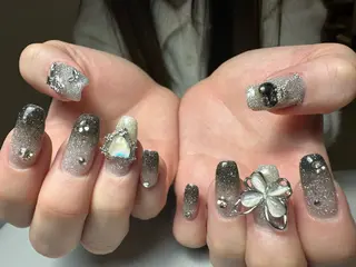 ネイル Eveネイル チップスカルプ専門店のネイルデザイン