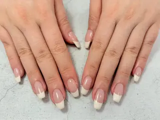 ネイル Plus Ewalu / mihiroのネイルデザイン