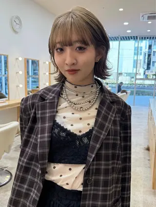 ミディアム カラー 暖色系/ブリーチ/ 豊橋/ノア𝜗𝜚のヘアスタイル