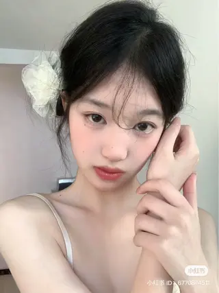 カラー 透明感ベージュ🤎 ナチュラルレイヤーのヘアスタイル