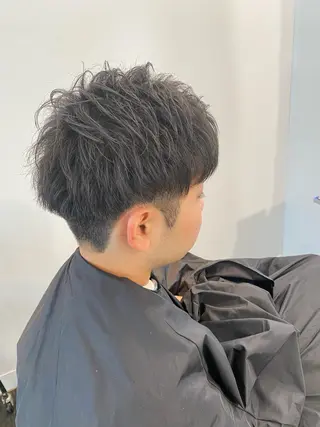 ショート メンズ パーマモデル募集中 渥美翔人のヘアスタイル