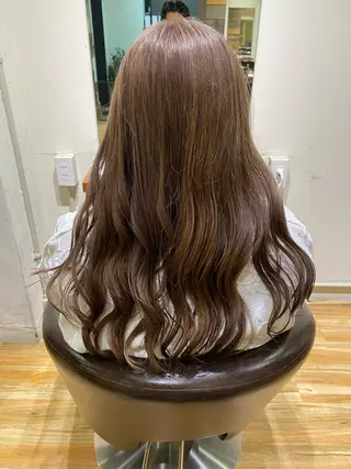 セミロング カラー 三戸 修平のヘアスタイル