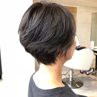 ショート カラー 金子 富士のヘアスタイル
