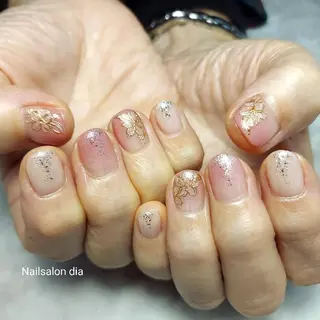 ネイル 栗東駅 徒歩10分 ネイルサロン ディアのネイルデザイン