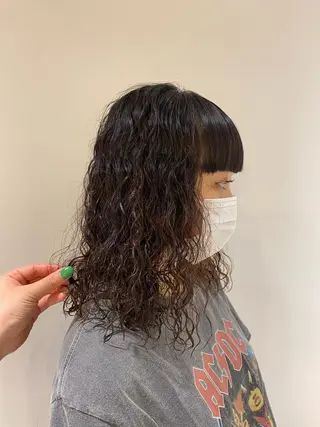 ミディアム カラー パーマ 似合わせ美髪ヘア✨ 天王寺．阿倍野🌈のヘアスタイル