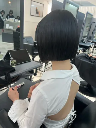 ショート カラー ナチュラル×色気パ ーマ 渋谷/マナミのヘアスタイル