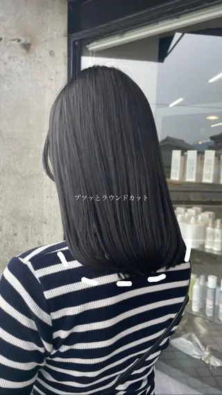 セミロング マキノ キョウカのヘアスタイル