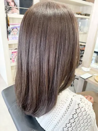 セミロング 永田 まどかのヘアスタイル