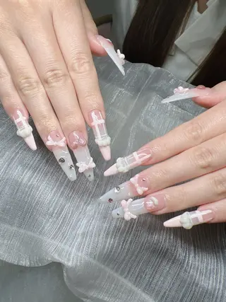 ネイル Lee Nailsのネイルデザイン