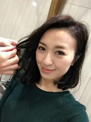 ミディアム セミロング カラー パーマ iplus まつげ、眉毛、耳つぼのマツエク・マツパデザイン