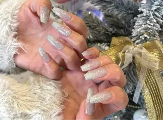 ネイル MIHO LANDTENJINのネイルデザイン