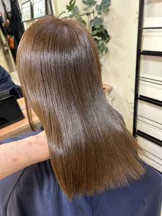 セミロング 髪質改善ストレート/ ブリーチ／渋谷　福田のヘアスタイル