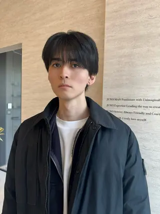 メンズ 韓国式ダウンパーマ 🇰🇷櫻井健のヘアスタイル