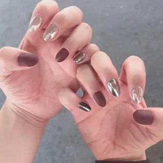 ネイル 西岡 杏のネイルデザイン