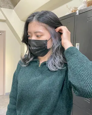 ミディアム カラー パーマ ヘアアレンジ メンズ キッズ ネイル マツエク・マツパ アイブロウ 切りっぱなしヘアボブ ミディアムヘアRYOのヘアスタイル
