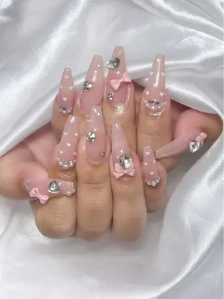 ネイル LEELA NAIL STUDIOのネイルデザイン