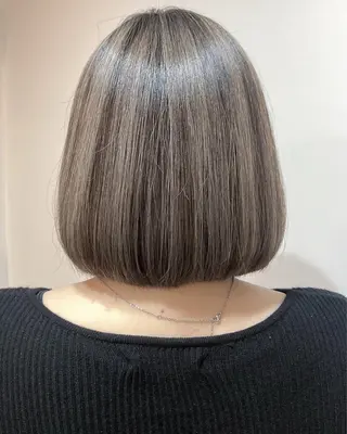 ショート カラー 山本 将史のヘアスタイル