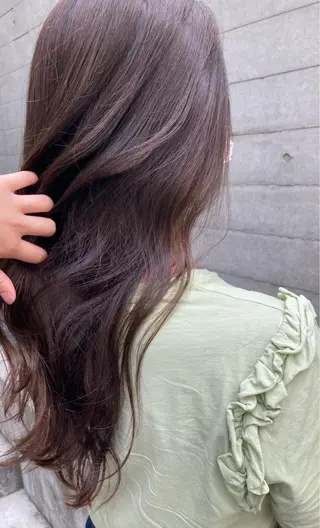 ロング ✨色持ちの良い艶 カラー✨蟹江真世のヘアスタイル