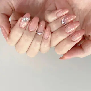 ネイル Queens 榊 まおのネイルデザイン