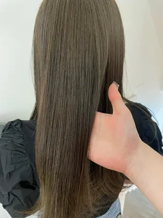 ロング カラー 顔周りカット/透明感 カラー✂️MEIのヘアスタイル