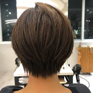 ショート カラー 金子 富士のヘアスタイル