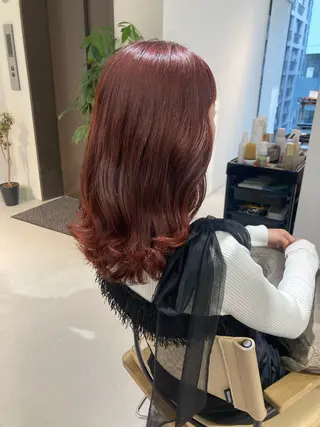 ミディアム ✨色持ちの良い艶 カラー✨蟹江真世のヘアスタイル
