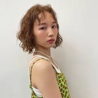 ショート パーマ パーマ/ハイトーン/ レイヤー/伊藤萌のヘアスタイル