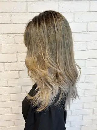 セミロング カラーアンドケアリタ kitamuuuのヘアスタイル