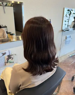 ミディアム 山下 遼香のヘアスタイル